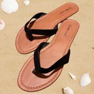 Wet Seal Flip Flops - Women’s Sz 8